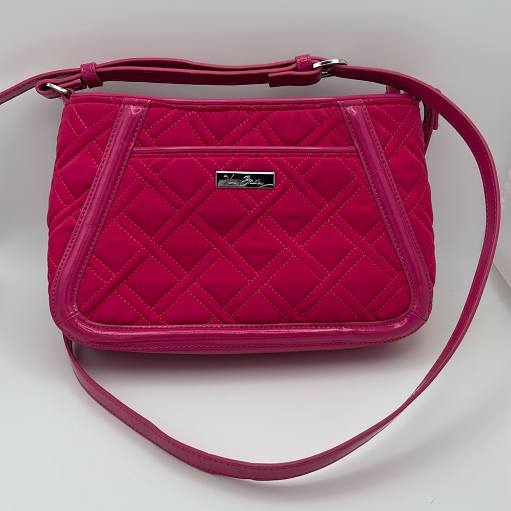 Vera Bradley "Trimmed Trapeze" Crossbody Fuchsia EUC